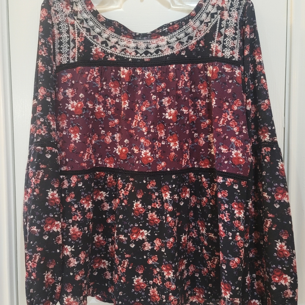 Cranberry and black floral peasant flowy blouse